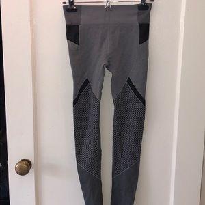 Abercrombie and Fitch leggings